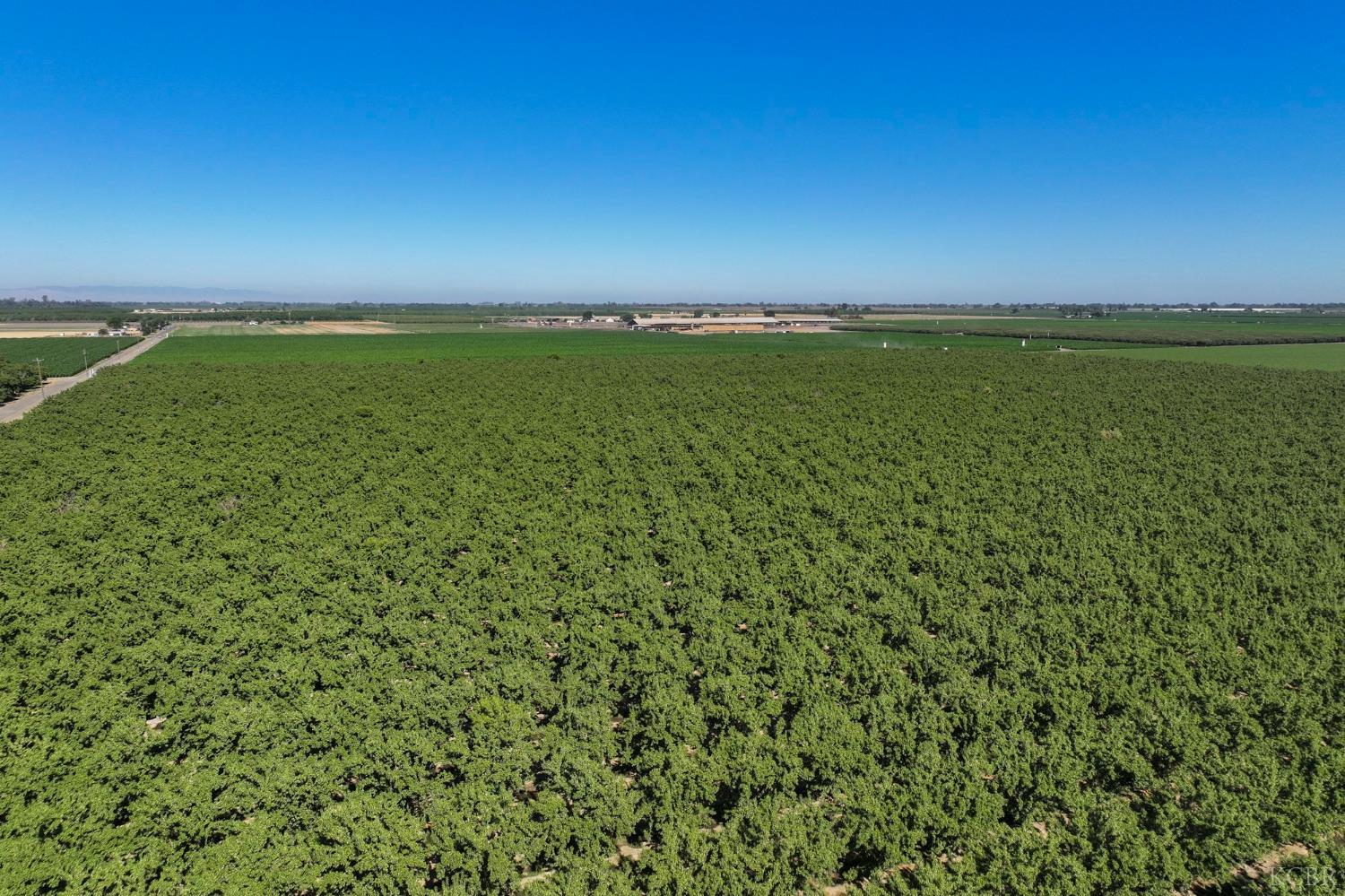 14056 Elgin Ave, Hanford, CA 93230