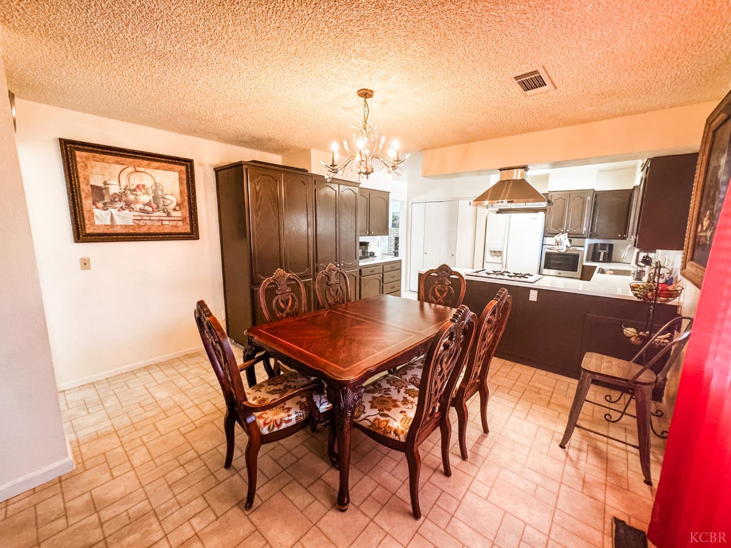 18240 Jackson Ave, Lemoore, CA 93245