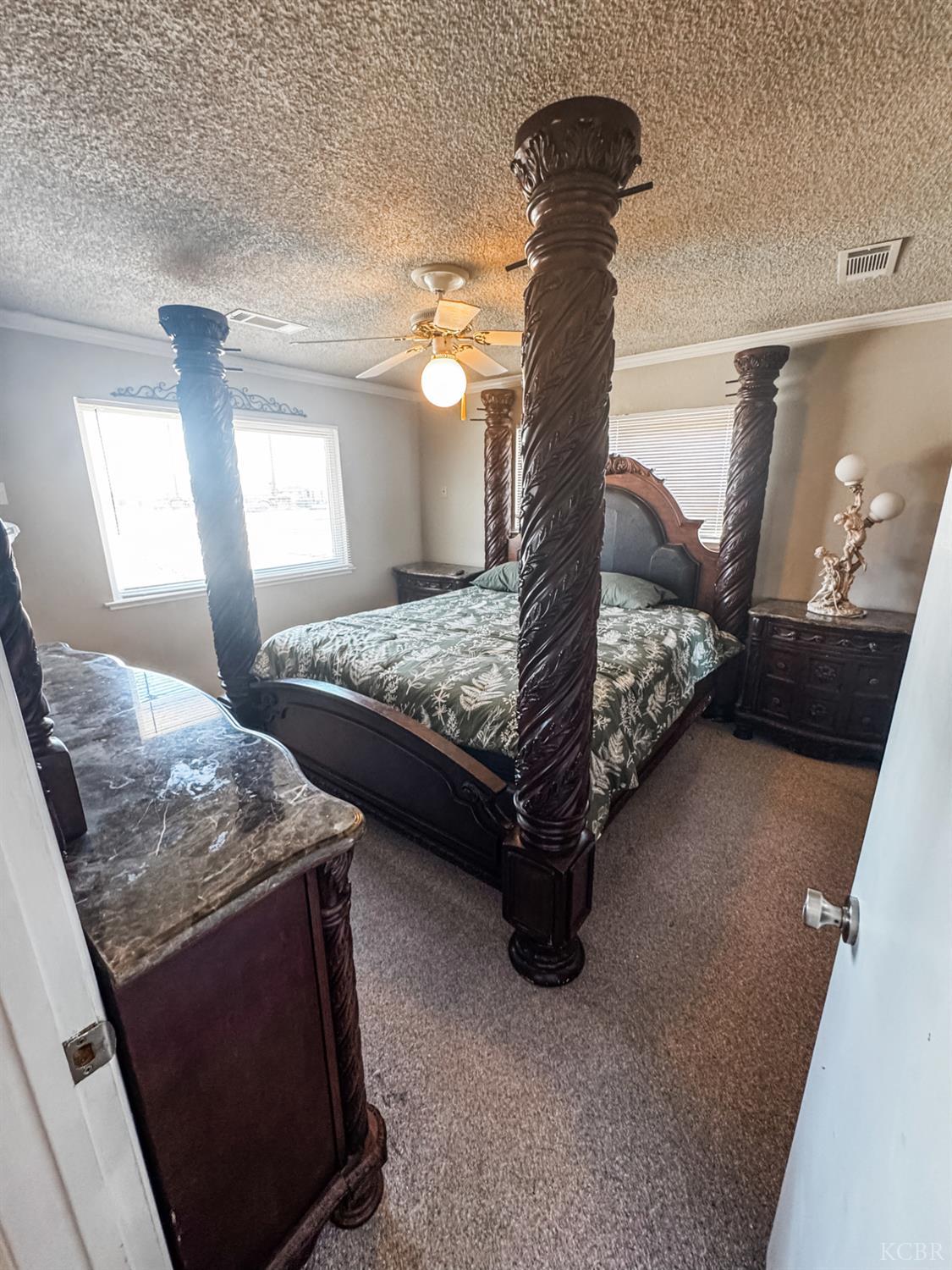 18240 Jackson Ave, Lemoore, CA 93245