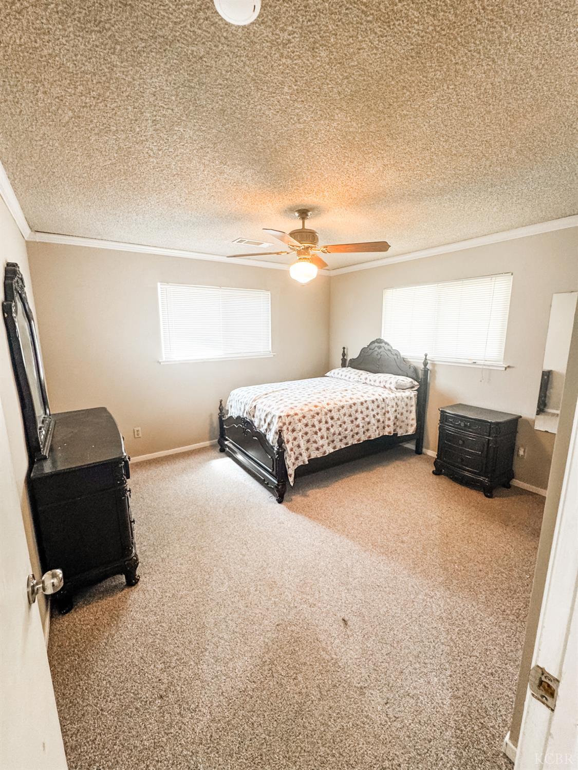 18240 Jackson Ave, Lemoore, CA 93245