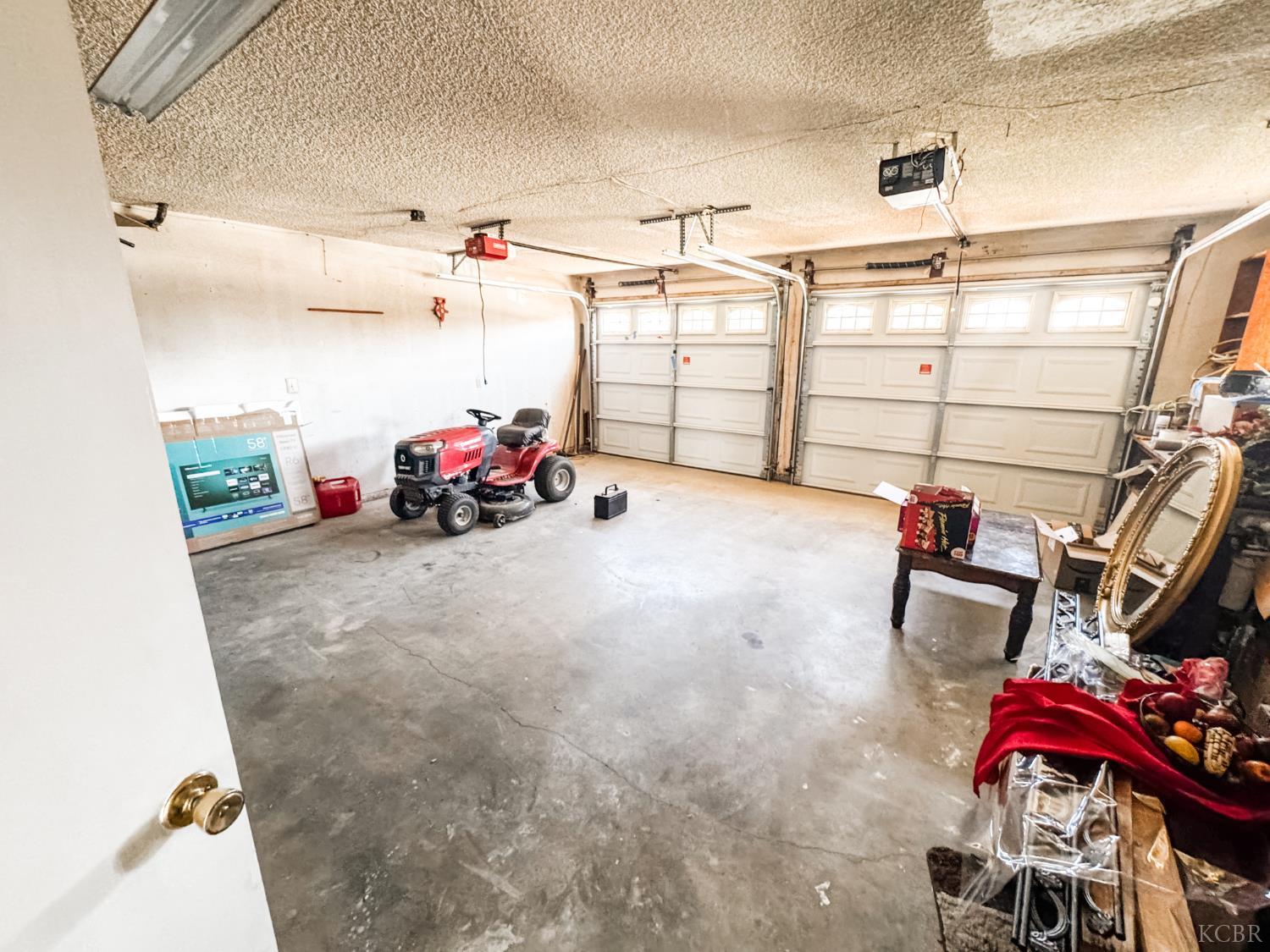 18240 Jackson Ave, Lemoore, CA 93245