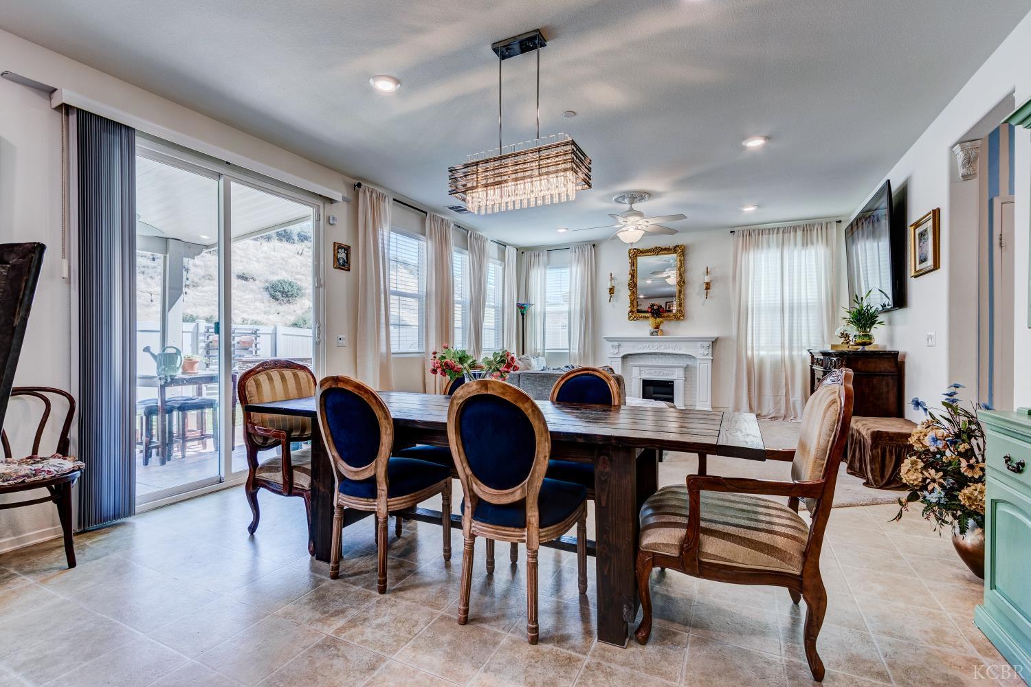17160 Gray Pine Pl, San Bernardino, CA 92407
