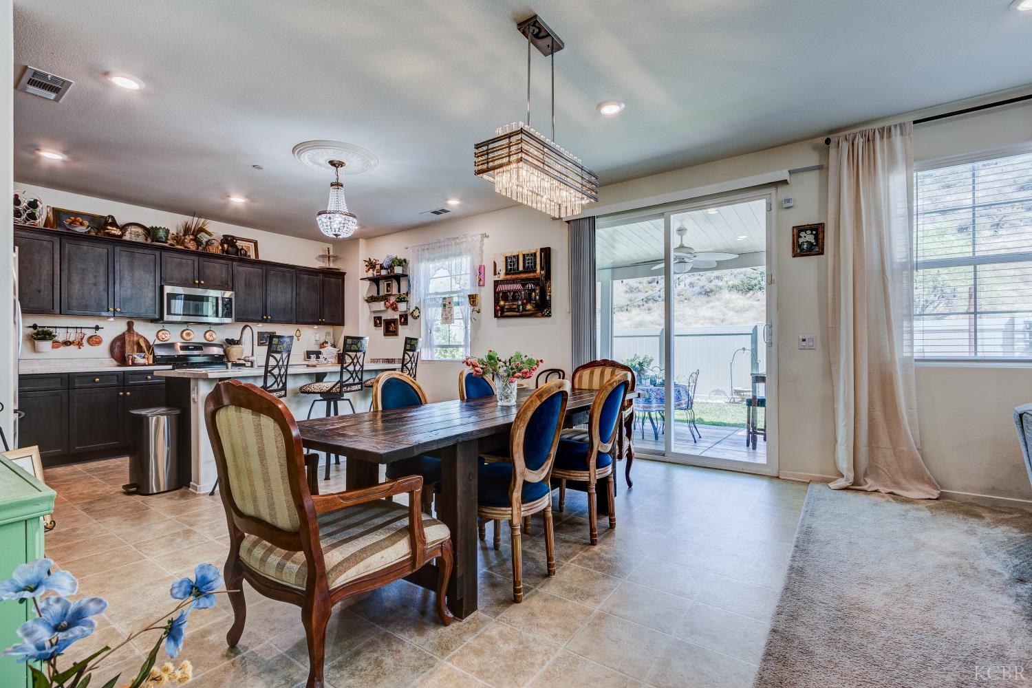 17160 Gray Pine Pl, San Bernardino, CA 92407