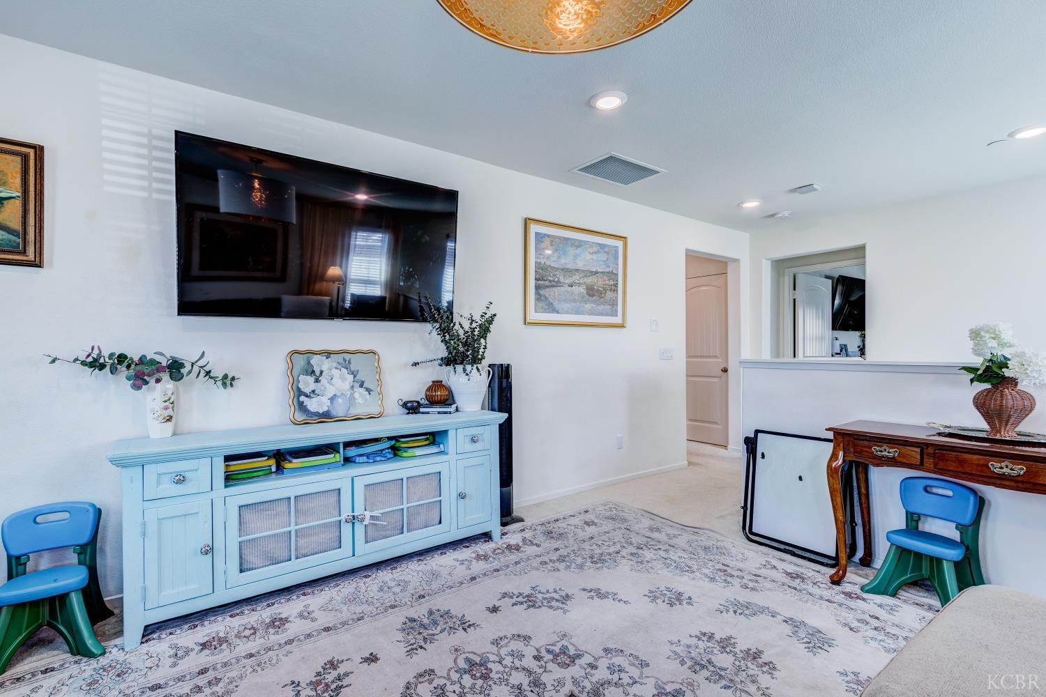 17160 Gray Pine Pl, San Bernardino, CA 92407