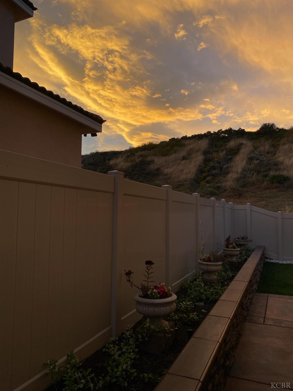 17160 Gray Pine Pl, San Bernardino, CA 92407