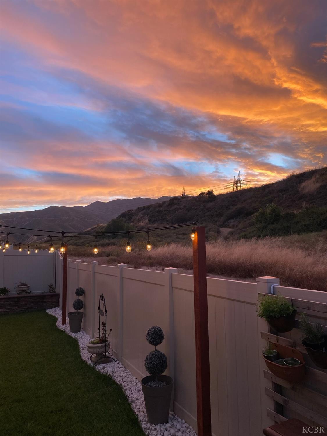 17160 Gray Pine Pl, San Bernardino, CA 92407