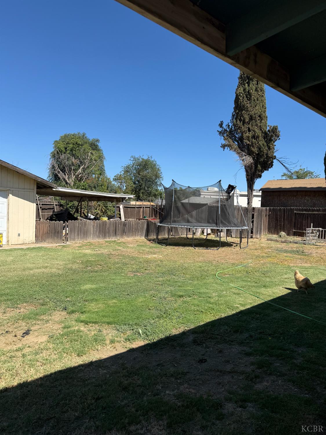 3901 Courtney St, Bakersfield, CA 93312