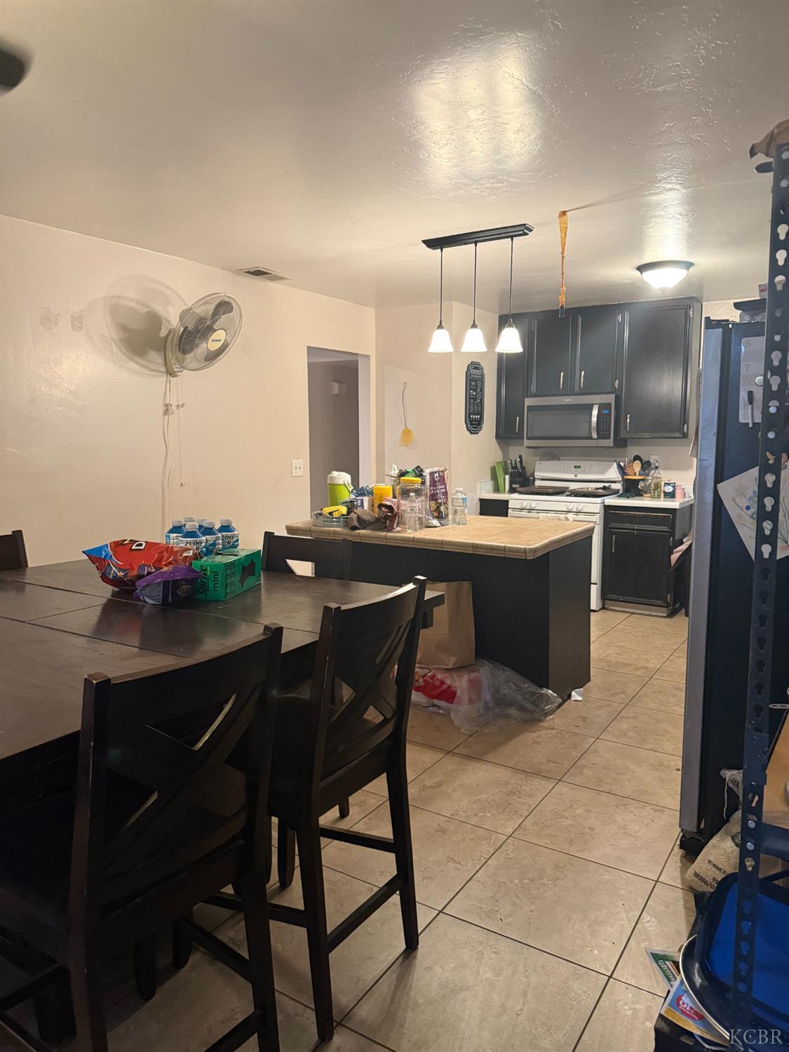 3901 Courtney St, Bakersfield, CA 93312