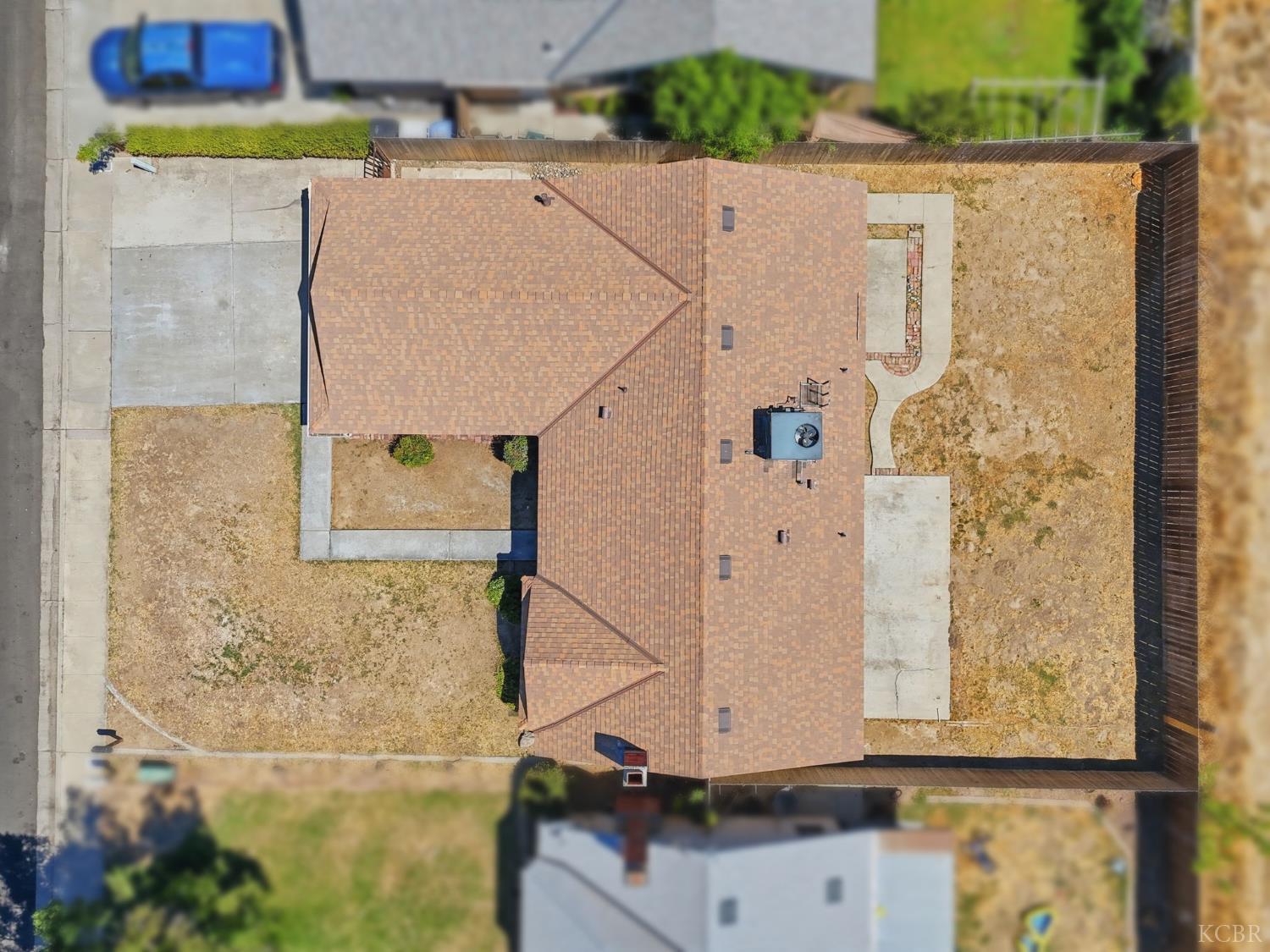2269 Fernwood Dr, Hanford, CA 93230