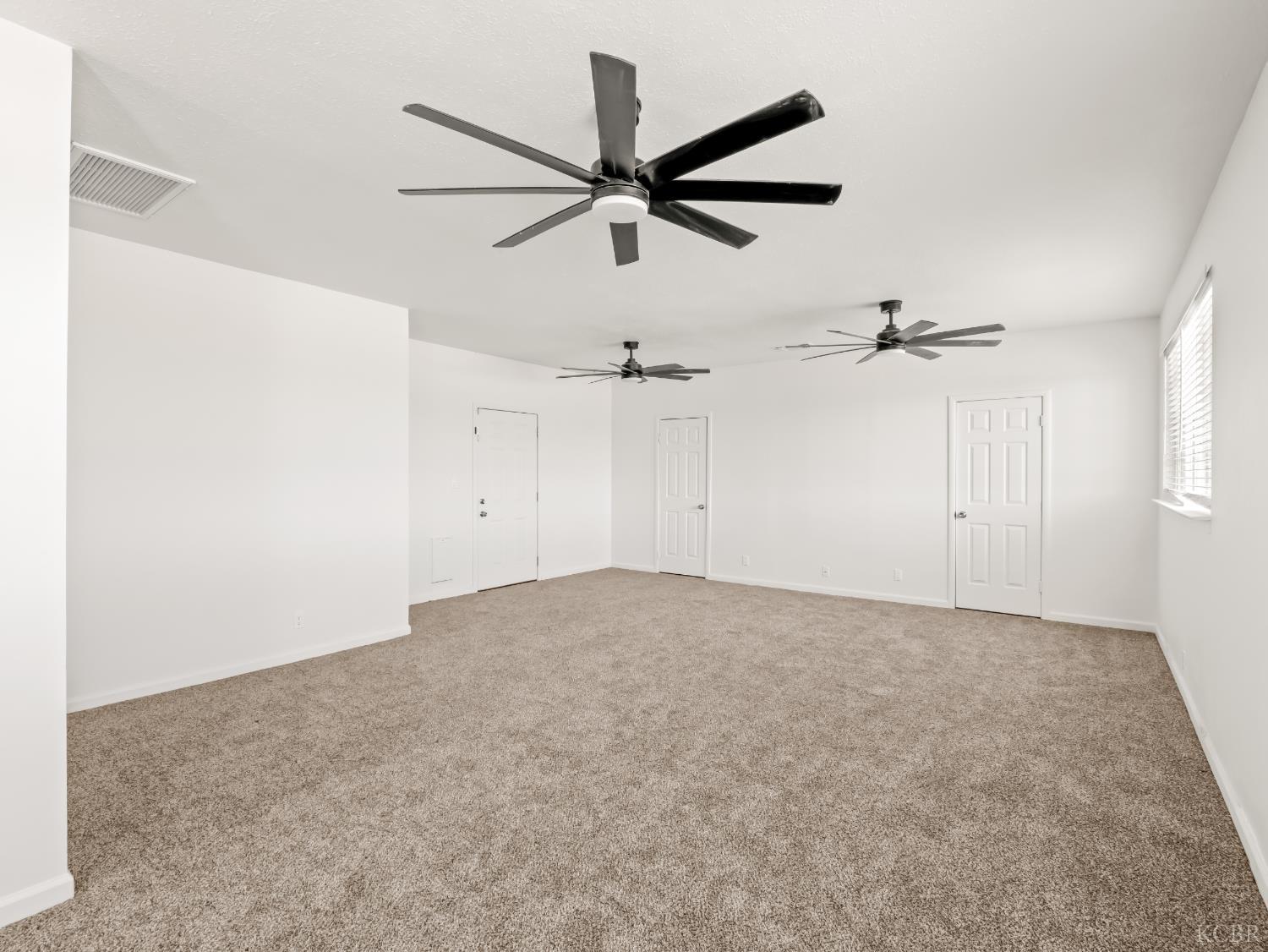 580 E Spruce Ave, Lemoore, CA 93245
