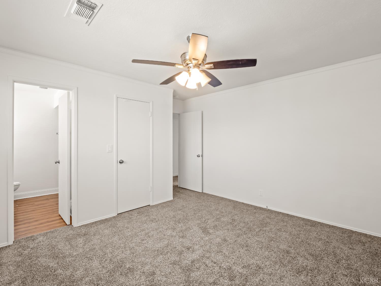 580 E Spruce Ave, Lemoore, CA 93245