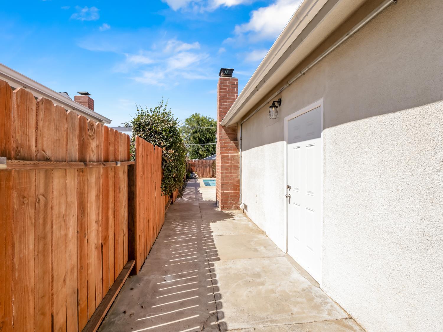 580 E Spruce Ave, Lemoore, CA 93245