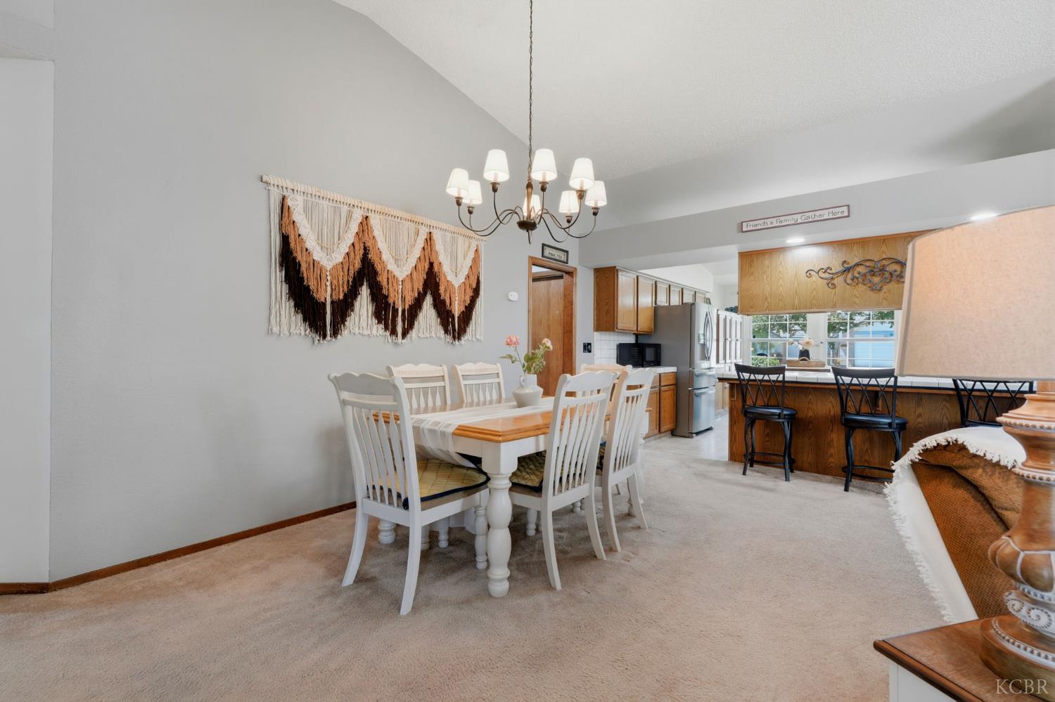 89 Devon Dr, Lemoore, CA 93245
