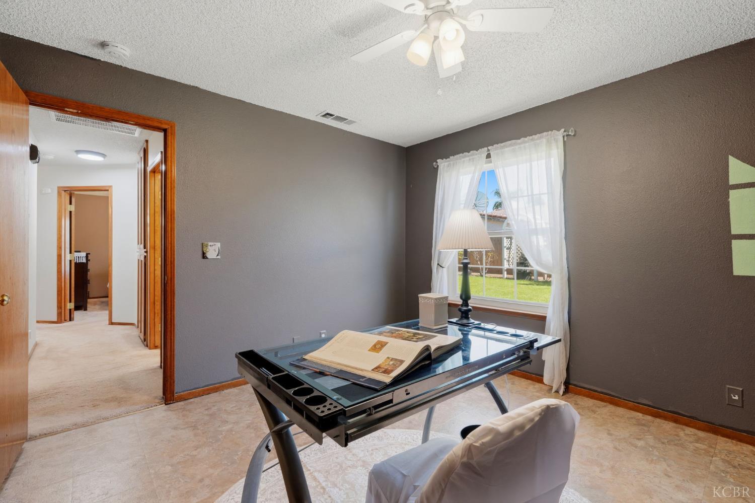 89 Devon Dr, Lemoore, CA 93245