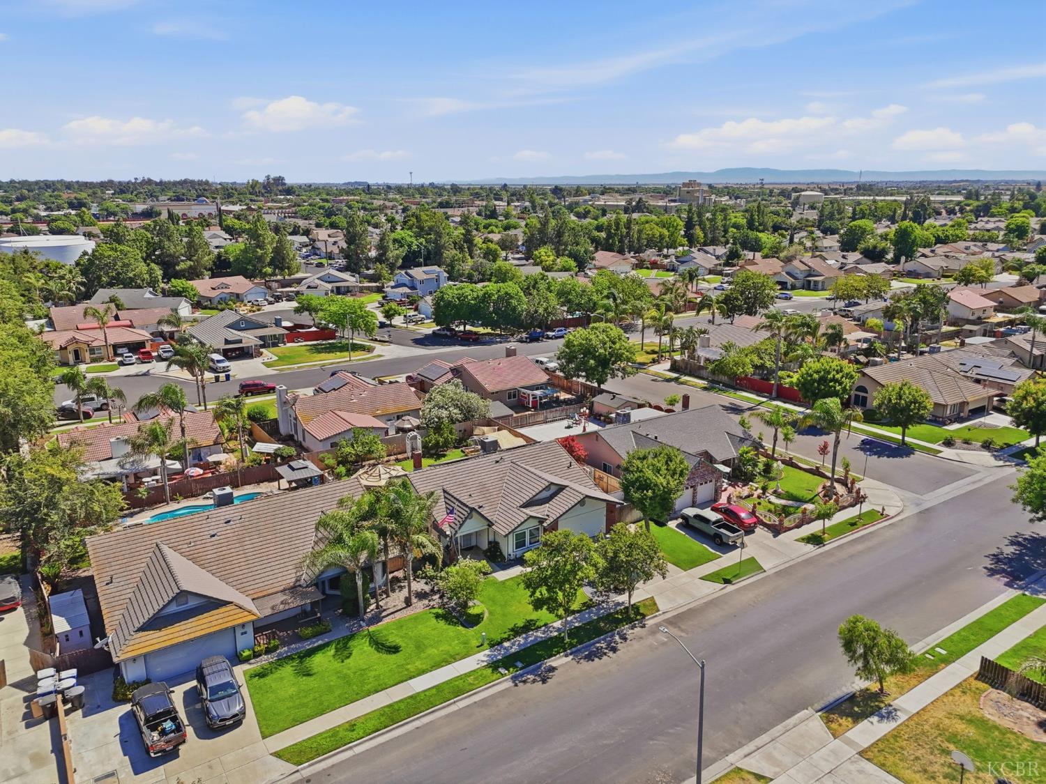 89 Devon Dr, Lemoore, CA 93245