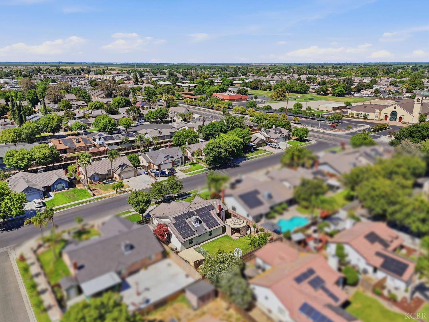 89 Devon Dr, Lemoore, CA 93245
