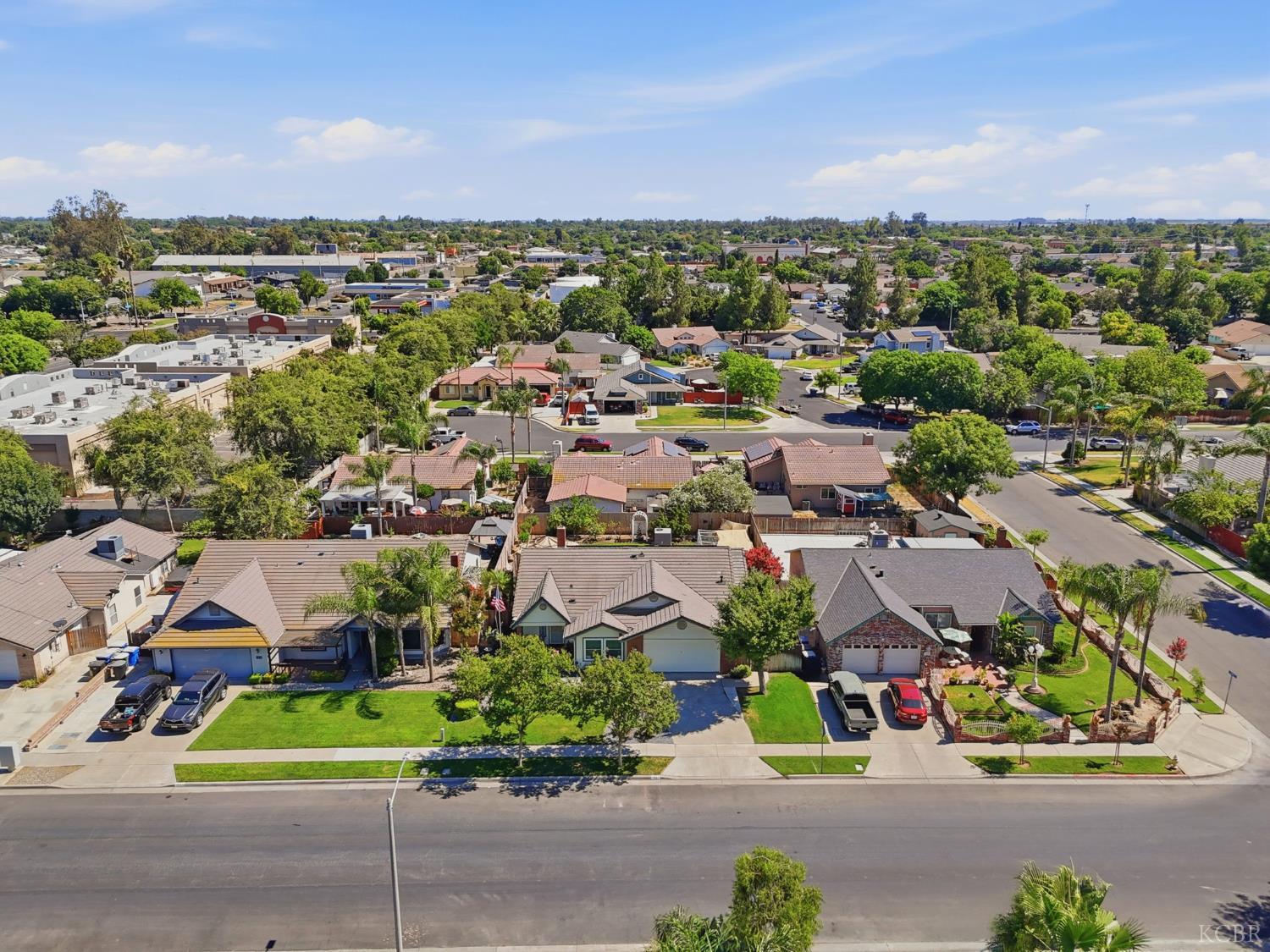 89 Devon Dr, Lemoore, CA 93245