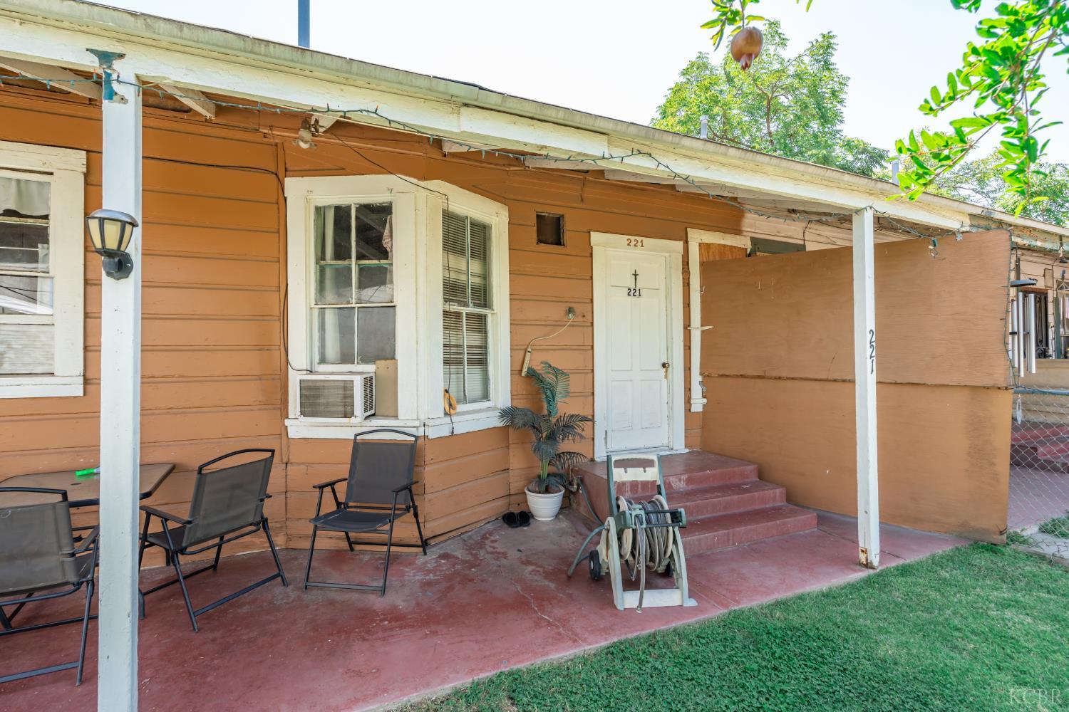 217 Jessie, Hanford, CA 93230