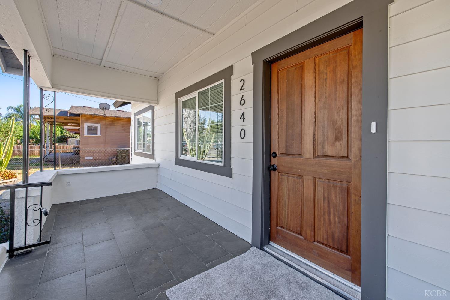 2640 S 11th St, Fresno, CA 93725