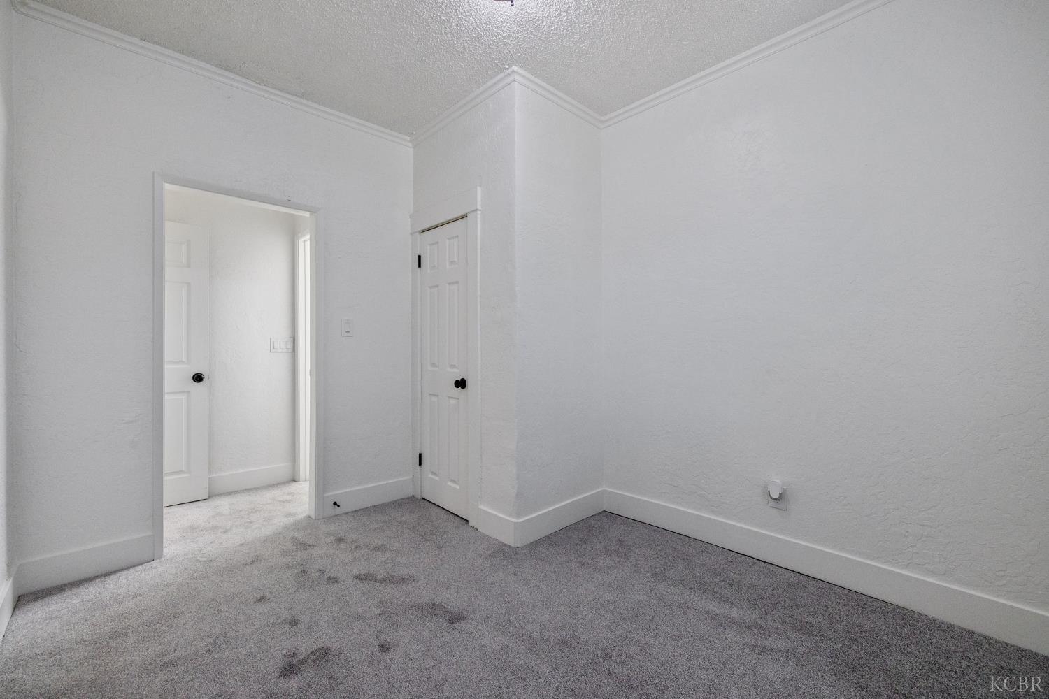 2640 S 11th St, Fresno, CA 93725