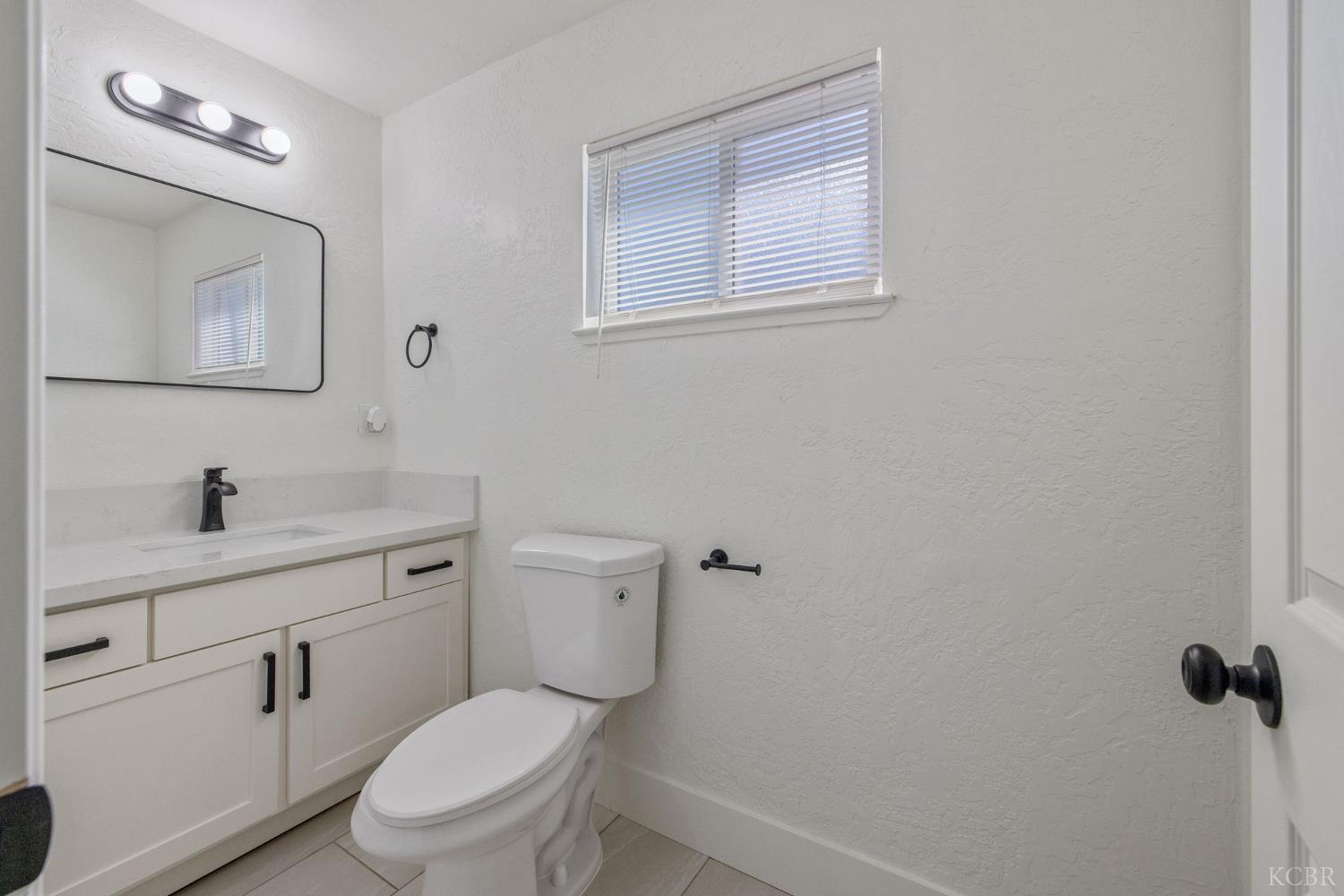 2640 S 11th St, Fresno, CA 93725