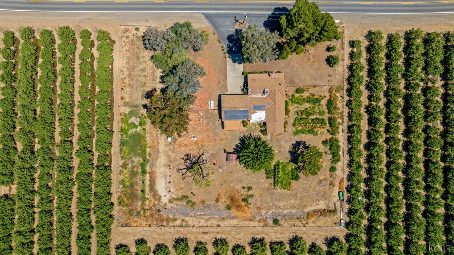 16565 Lacey Blvd, Lemoore, CA 93245