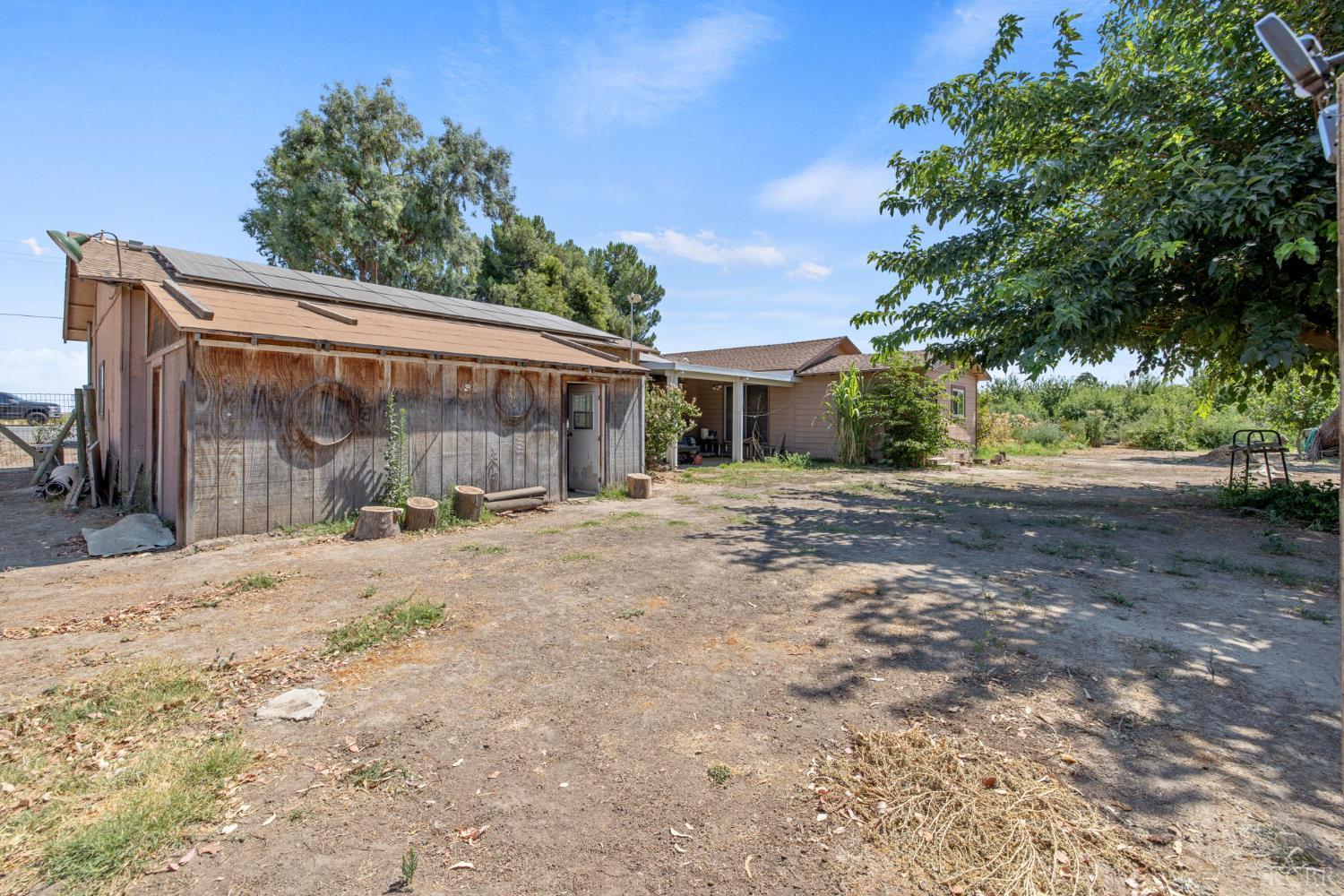 16565 Lacey Blvd, Lemoore, CA 93245