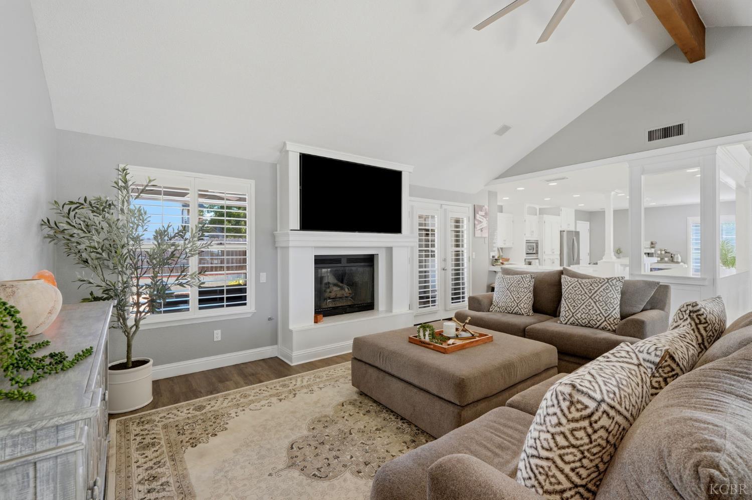 3421 W Orchard Ave, Visalia, CA 93277