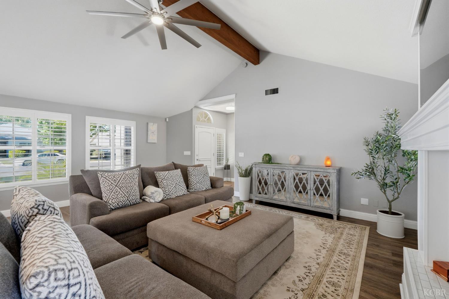 3421 W Orchard Ave, Visalia, CA 93277