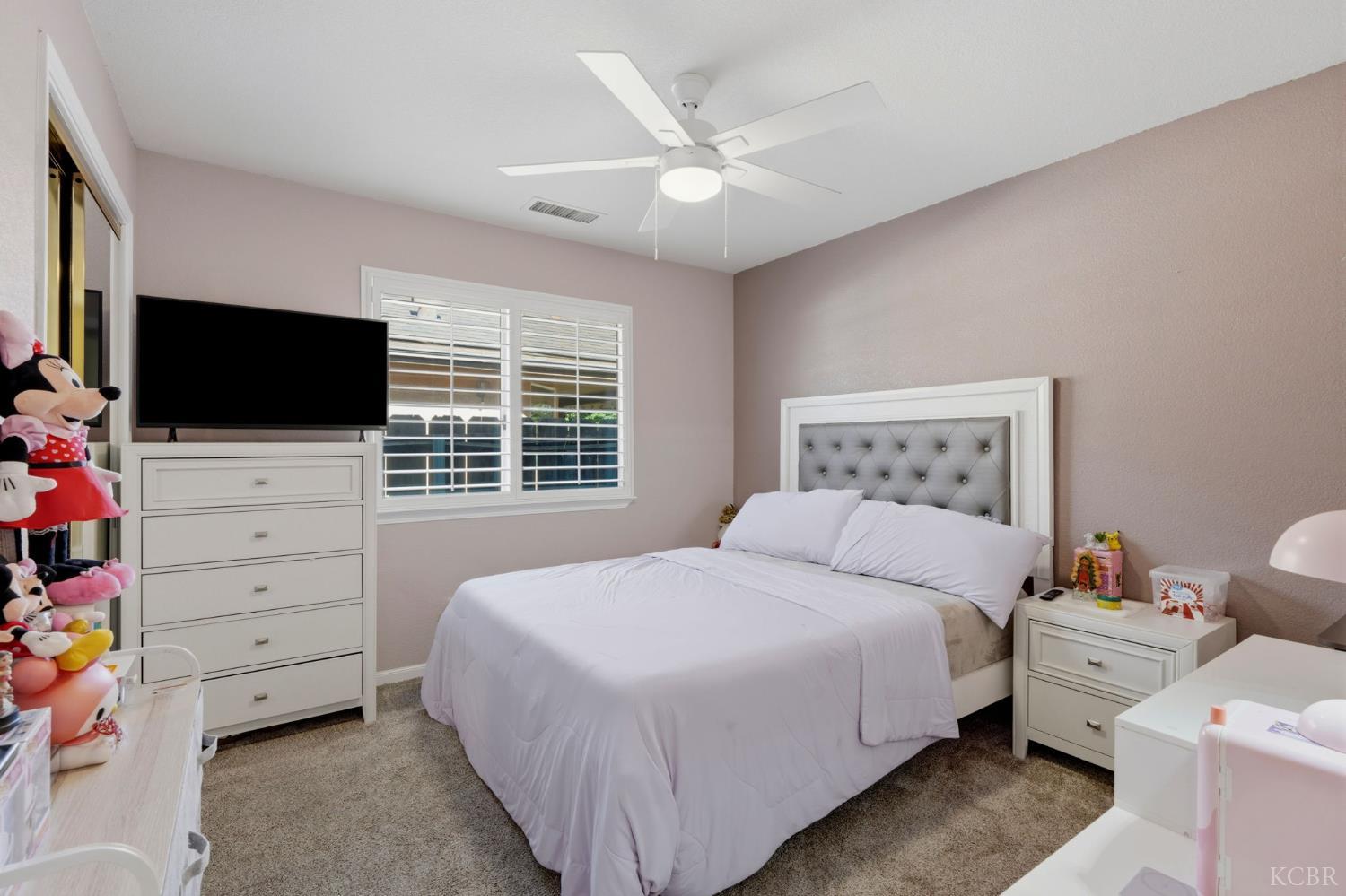 3421 W Orchard Ave, Visalia, CA 93277