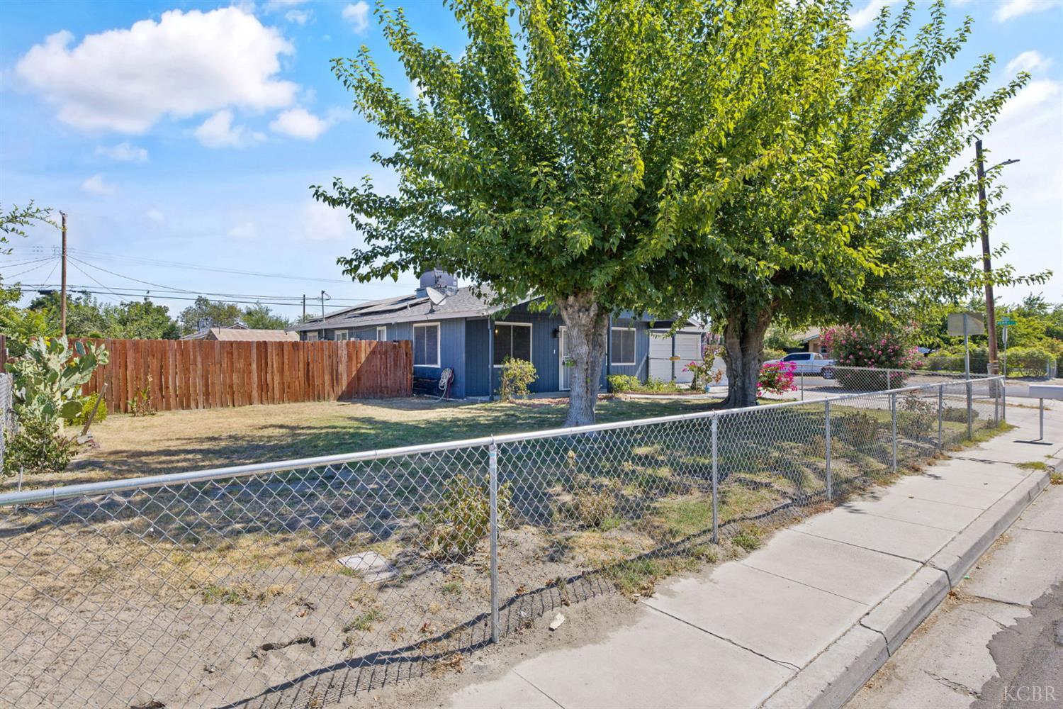2400 Patterson Ave, Corcoran, CA 93212