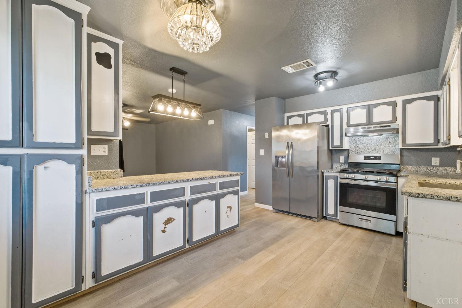 2400 Patterson Ave, Corcoran, CA 93212
