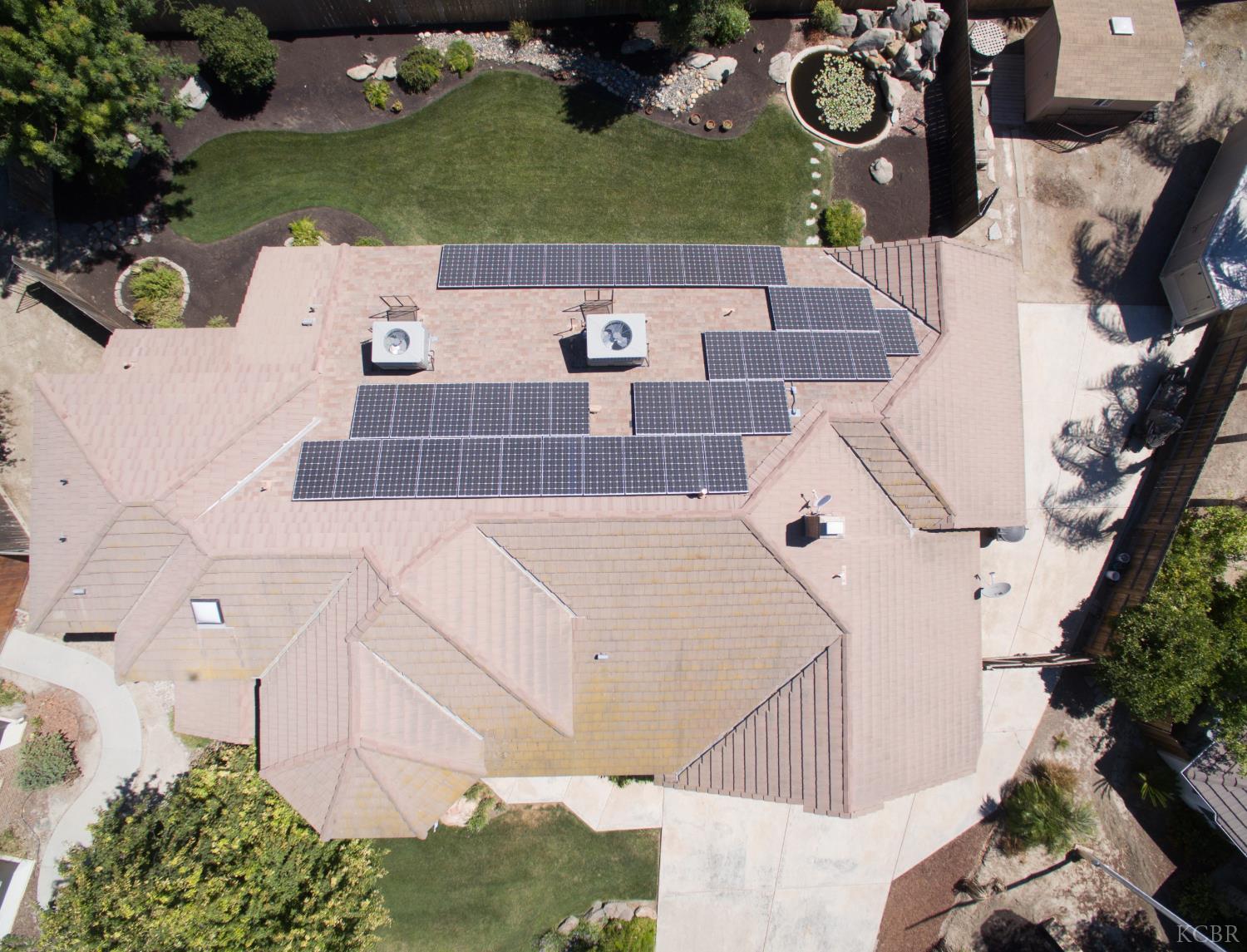 420 Beech Pl, Lemoore, CA 93245