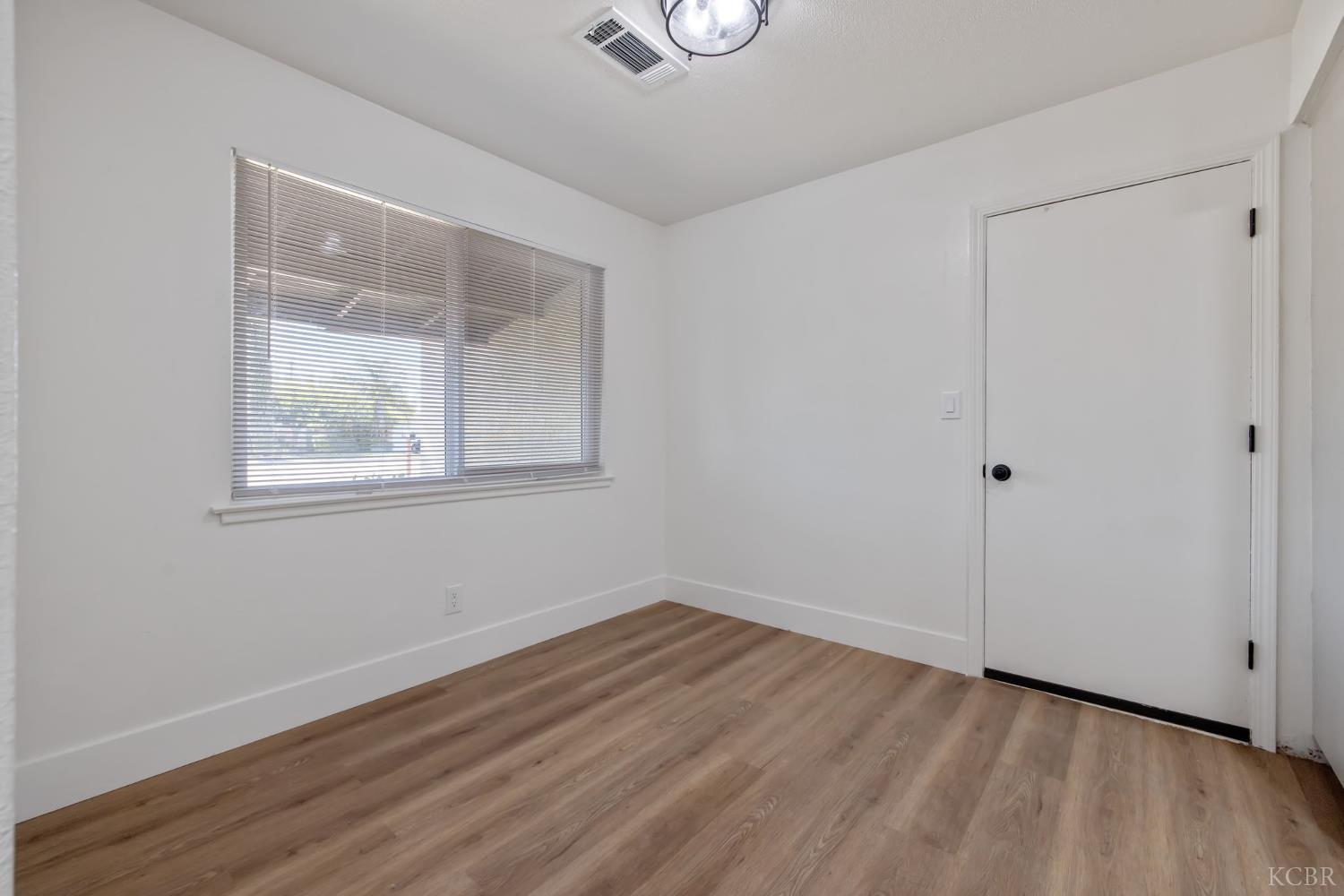 1005 Austin St, Madera, CA 93638