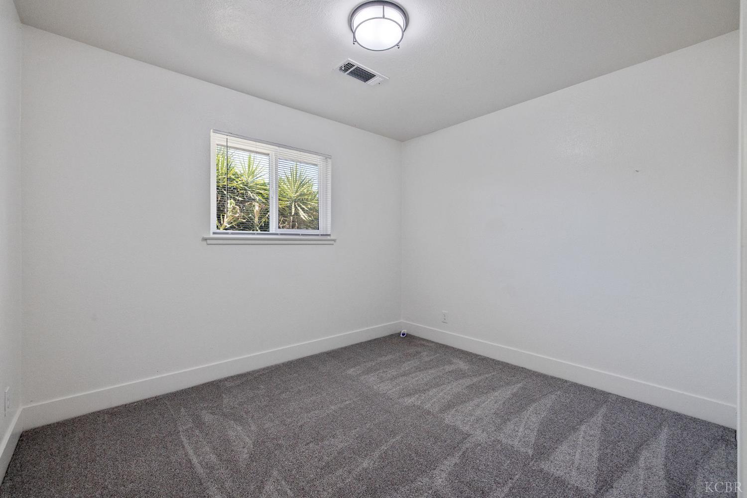 1005 Austin St, Madera, CA 93638