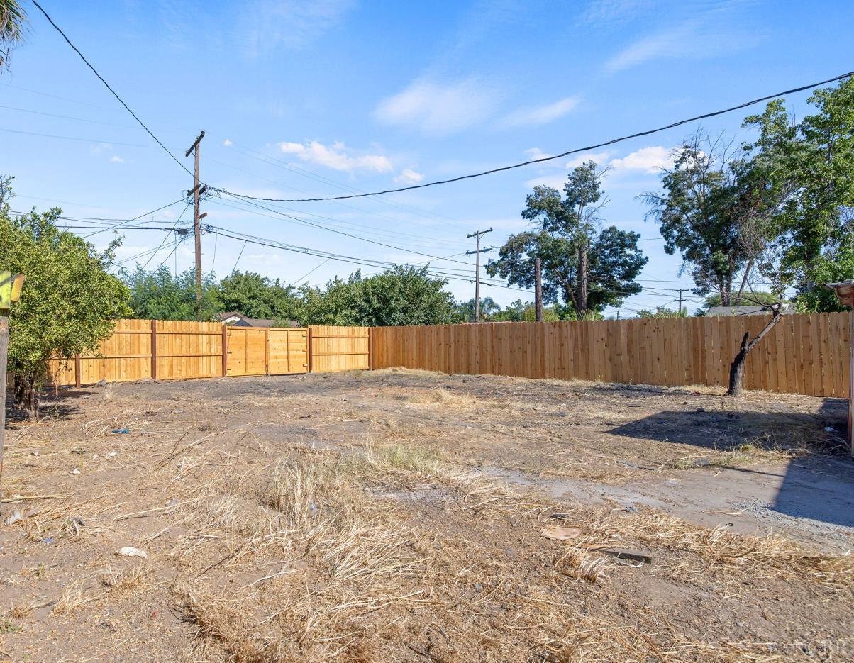 1005 Austin St, Madera, CA 93638