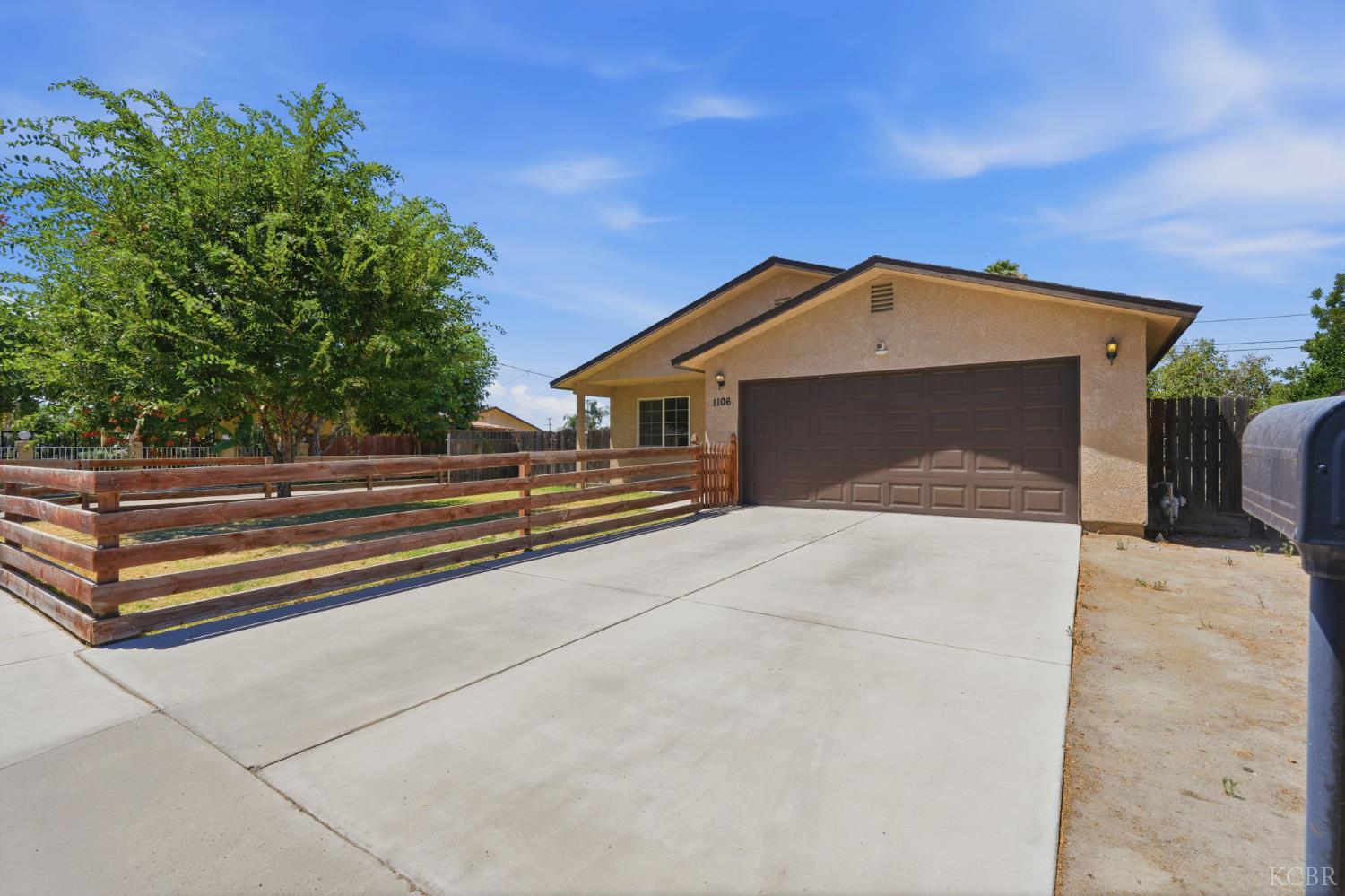 1106 Patterson Ave, Corcoran, CA 93212