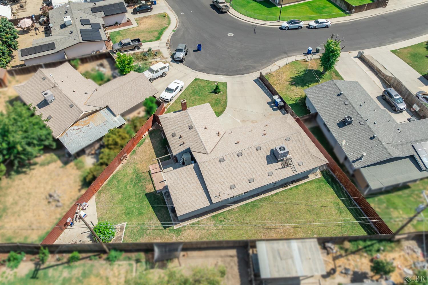 839 Camellia Ln, Lemoore, CA 93245