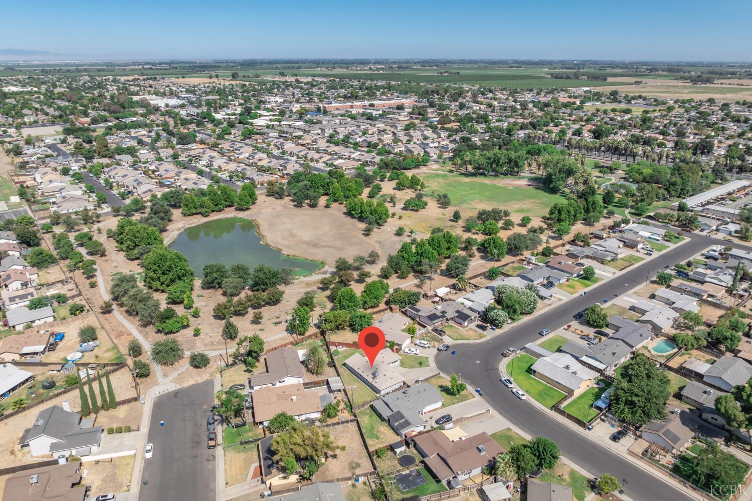 839 Camellia Ln, Lemoore, CA 93245