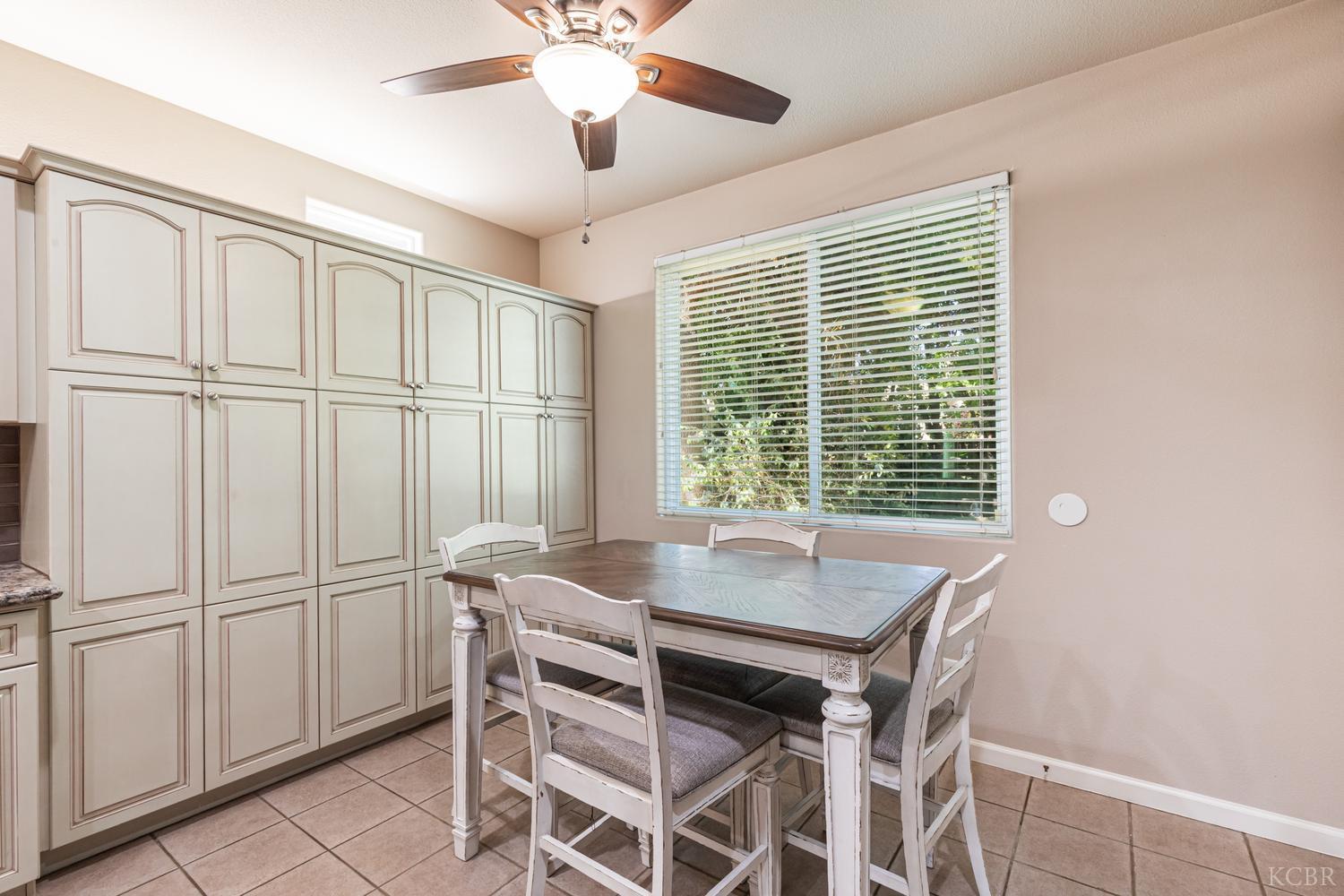 4683 N Arrow Ridge Way, Clovis, CA 93619