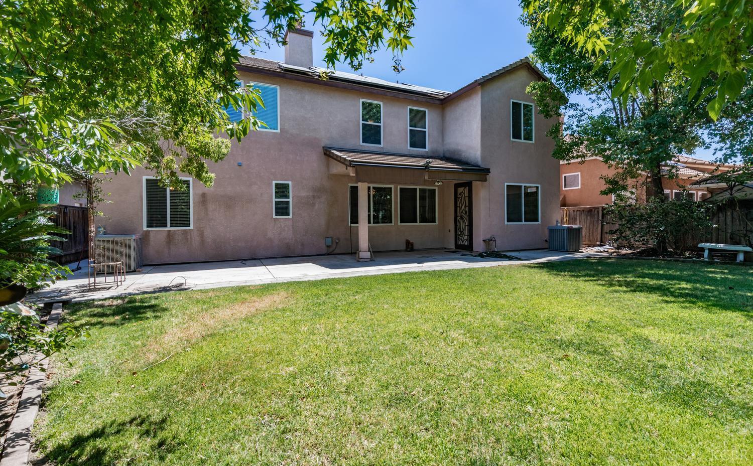 4683 N Arrow Ridge Way, Clovis, CA 93619