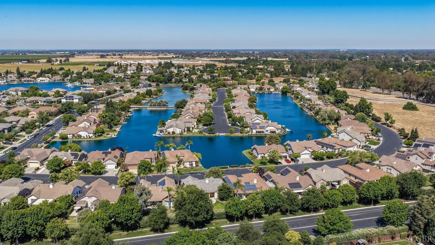 4683 N Arrow Ridge Way, Clovis, CA 93619