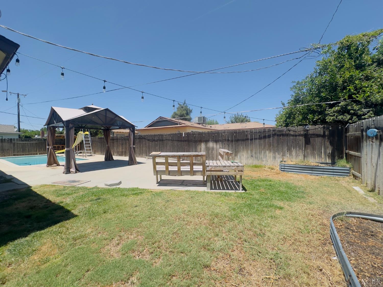 544 Meadow Lane, Lemoore, CA 93245