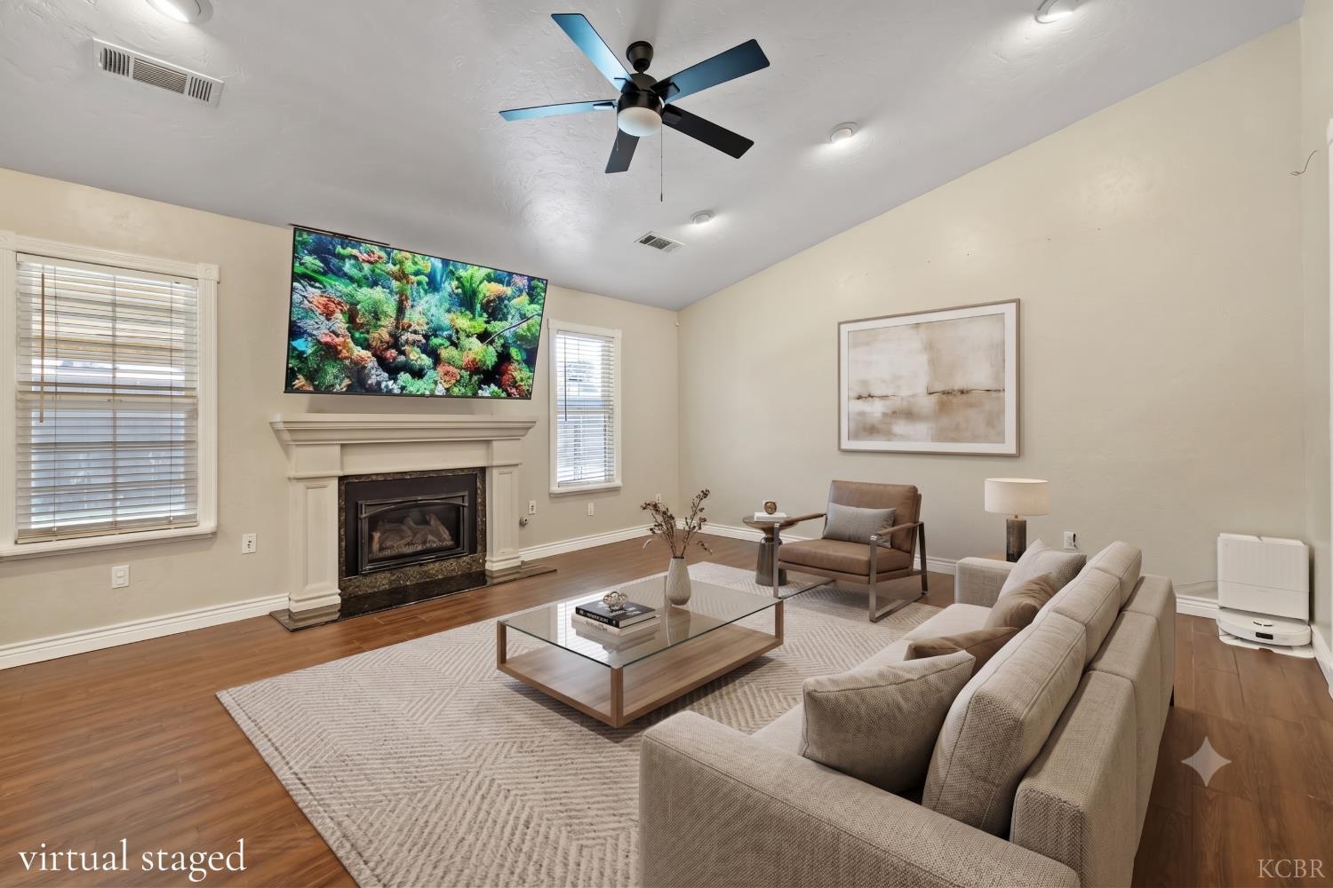 2175 Beechwood Ct, Hanford, CA 93230