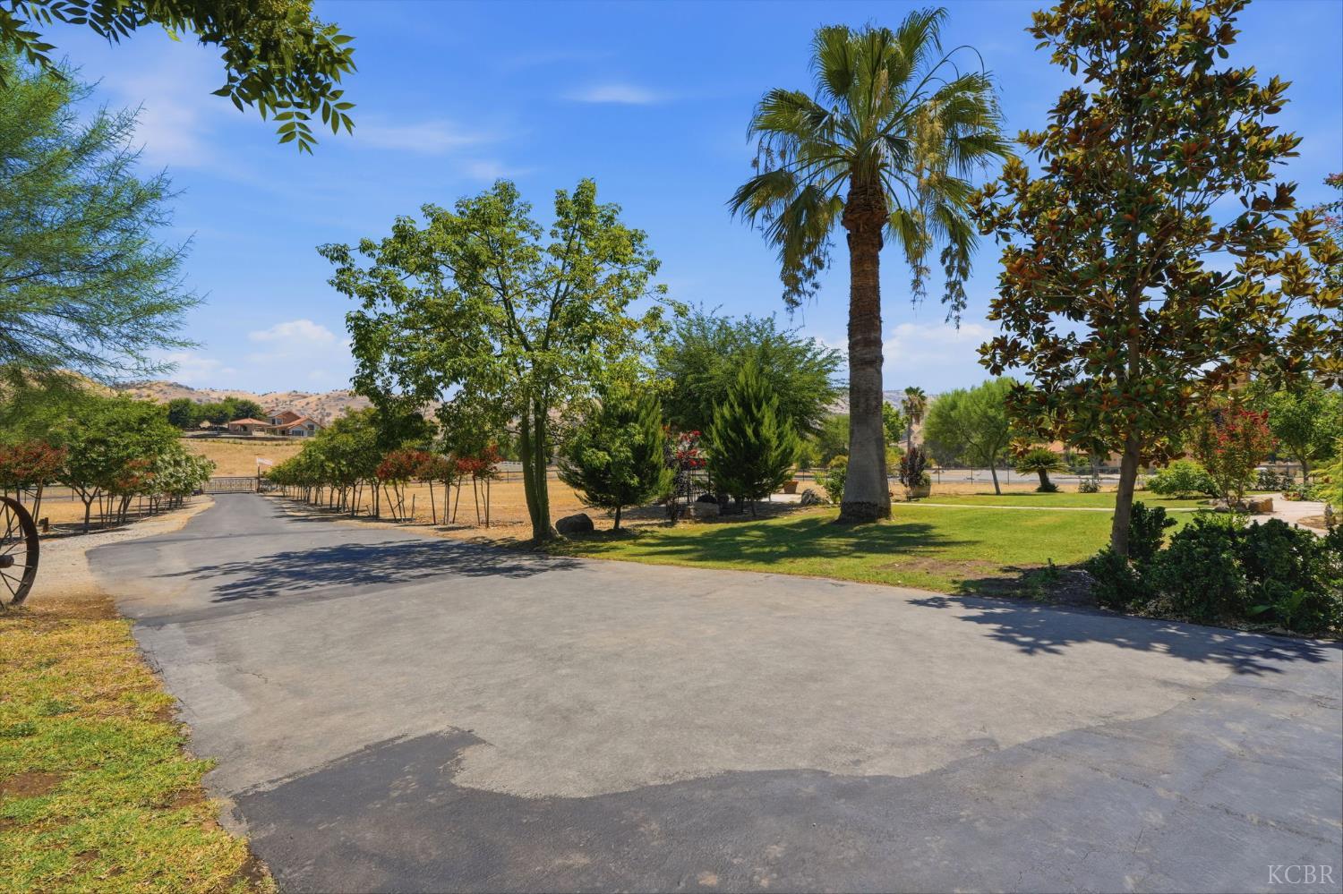 31061 Palm, Exeter, CA 93221
