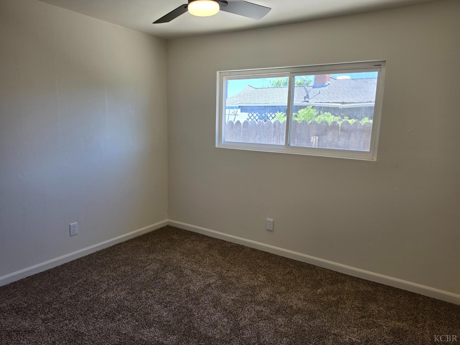 144 W Cortner St, Hanford, CA 93230