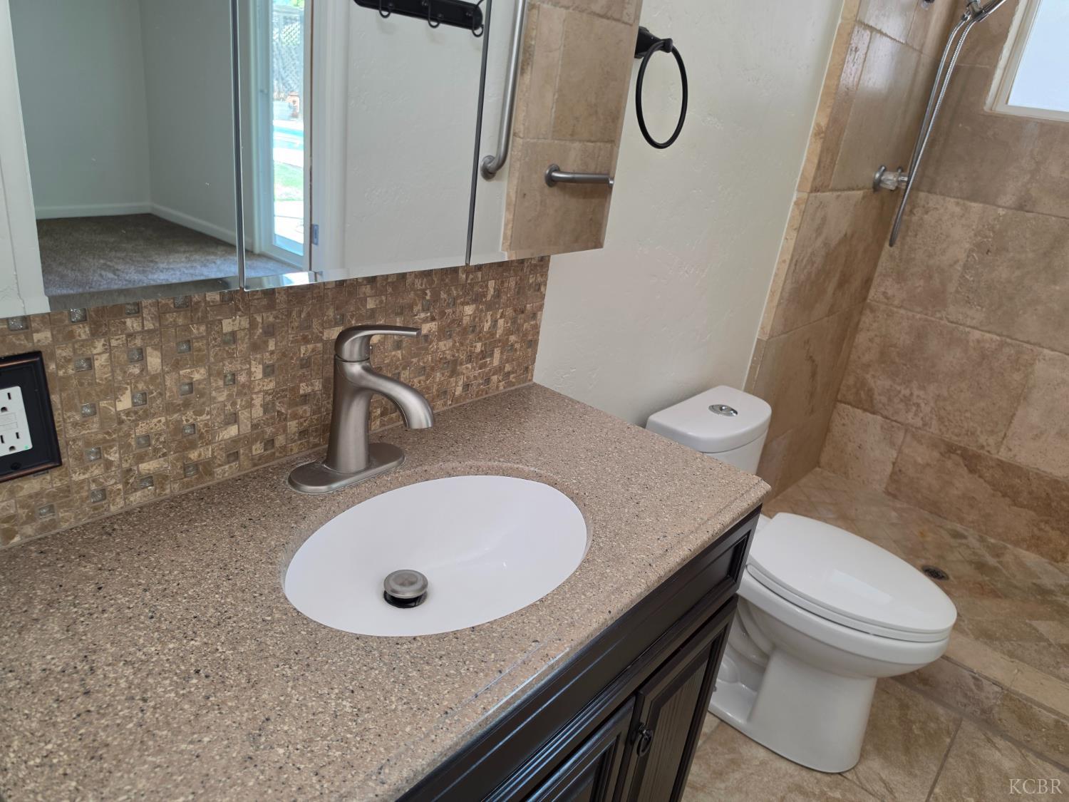 144 W Cortner St, Hanford, CA 93230
