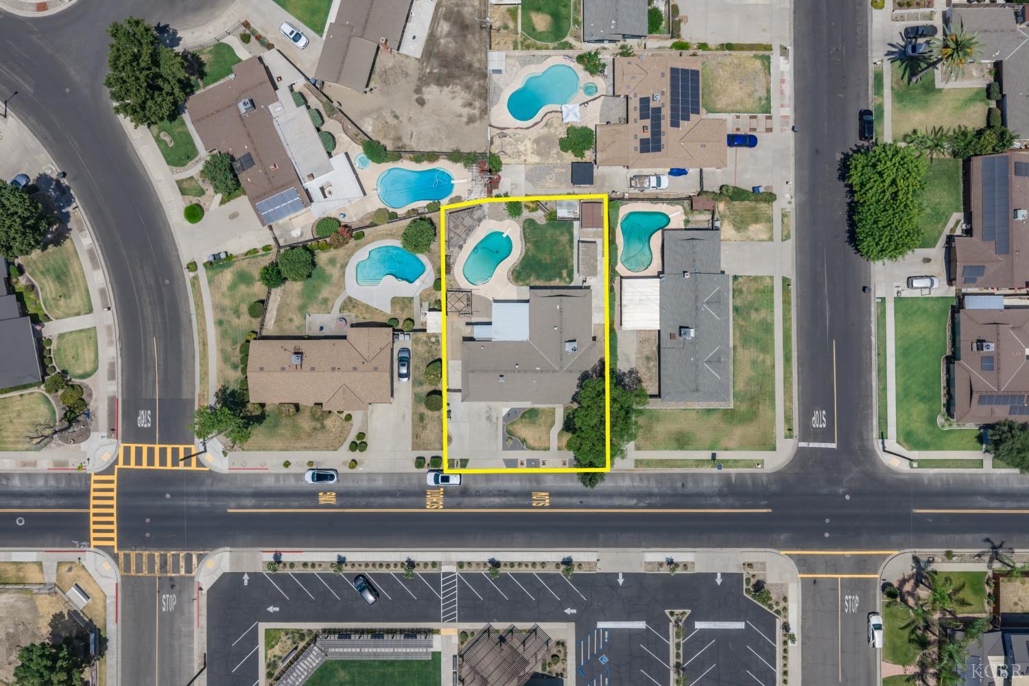 144 W Cortner St, Hanford, CA 93230