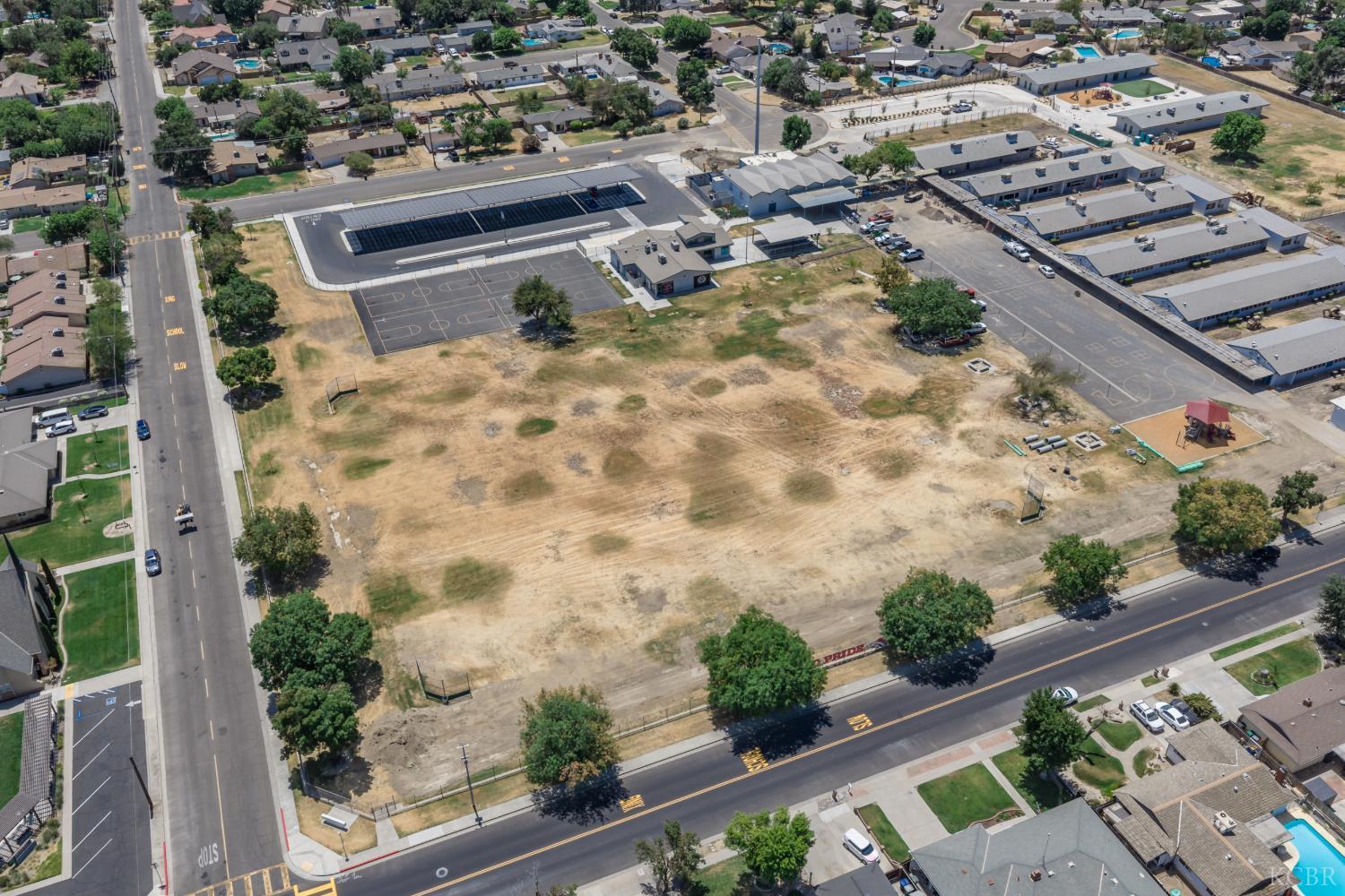 144 W Cortner St, Hanford, CA 93230