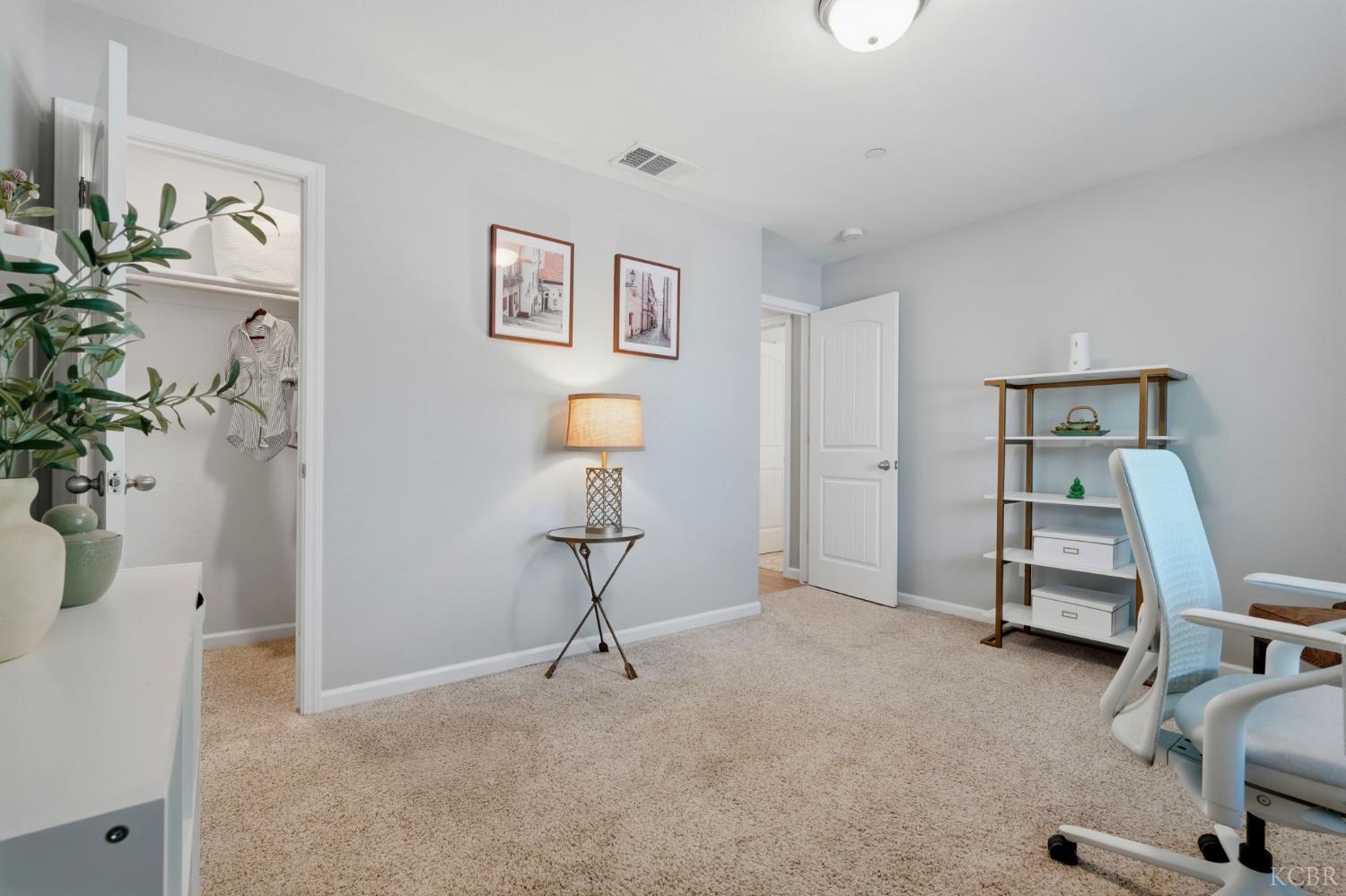 2257 W Mallard Way, Hanford, CA 93230